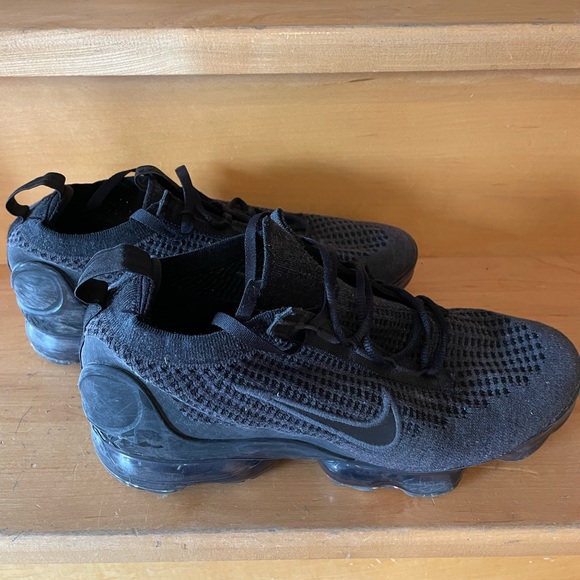 Nike Air Vapor Max - Picture 4 of 4